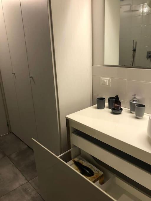 La Petite Maison - Two-Room Apartment Bergame Extérieur photo
